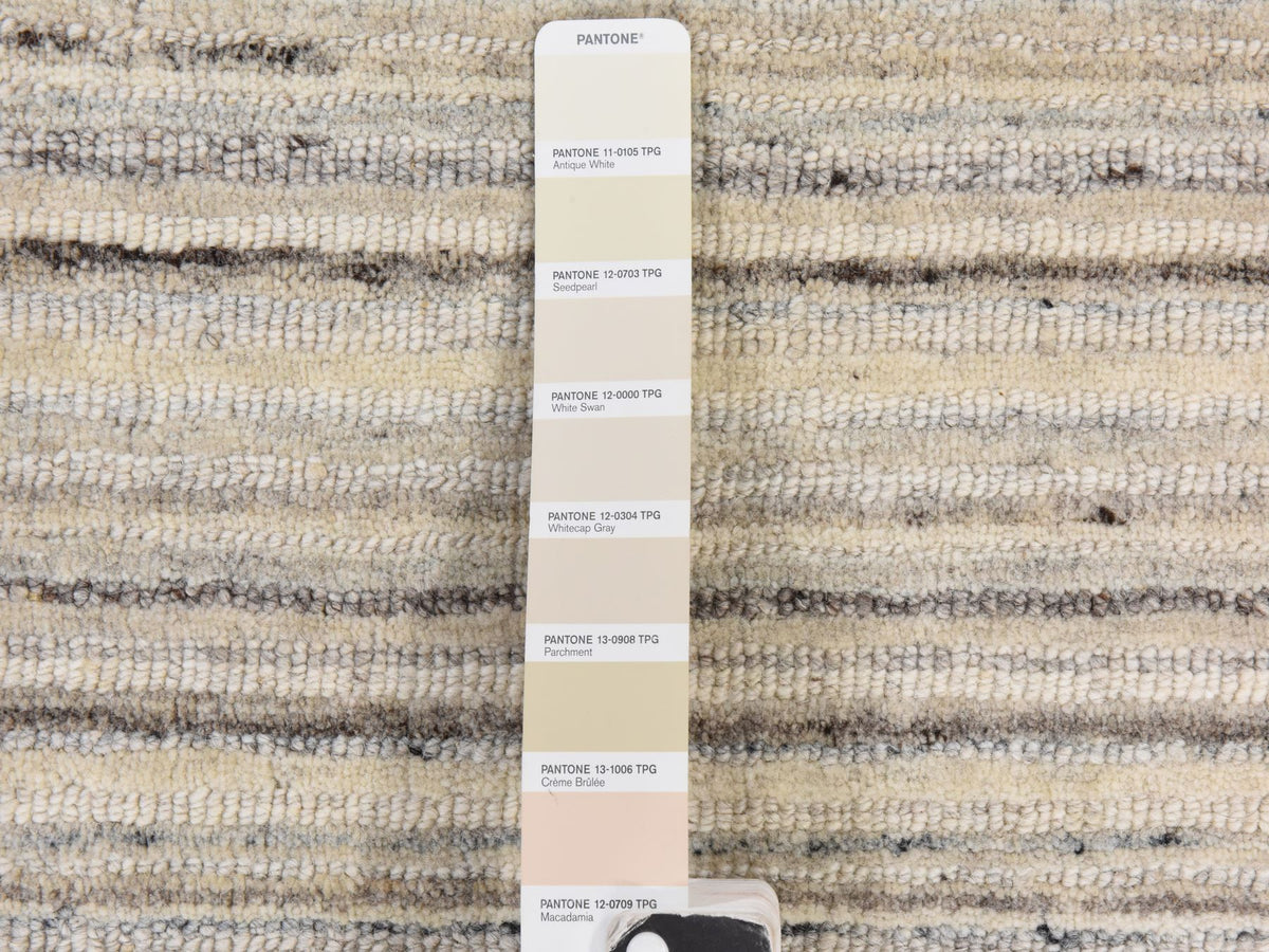 Modern / Contemporary hand-knotted wool rug in Ivory, 8' x 8', SKU O078848 (view 5)