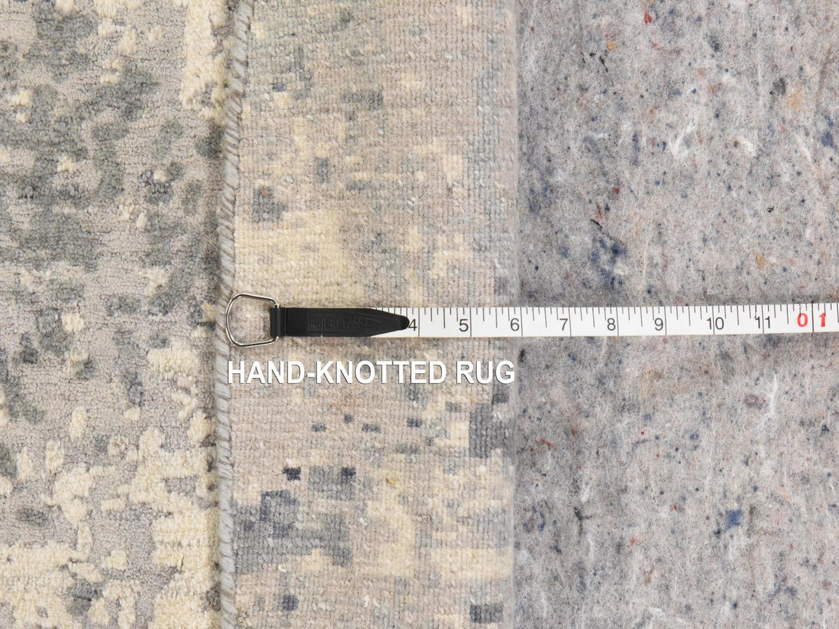 Modern / Contemporary hand-knotted wool/silk rug in Black, 8' x 8', SKU O078850 (view 5)