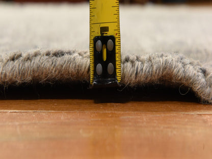 Modern / Contemporary hand-knotted wool/silk rug in Beige, 7'8" x 7'9", SKU O078853 (view 8)