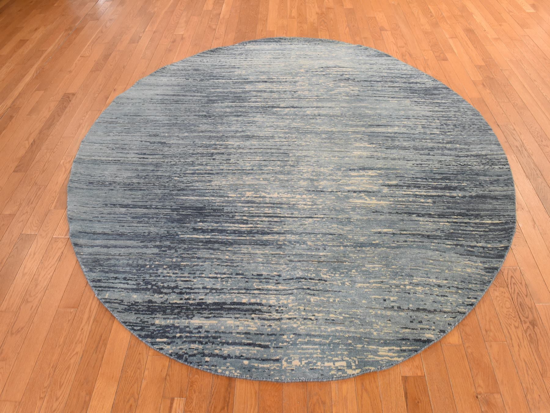Modern / Contemporary hand-knotted wool rug in Blue, 8' x 8', SKU O078855 (view 2)