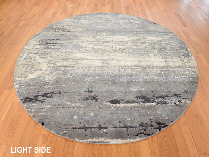 Modern / Contemporary hand-knotted wool/silk rug in Gray, 8'3" x 8'3", SKU O078856 (view 3)