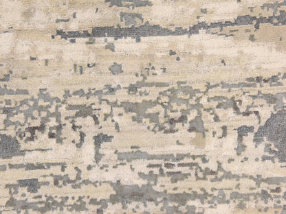 Modern / Contemporary hand-knotted wool/silk rug in Gray, 8'3" x 8'3", SKU O078856 (view 4)