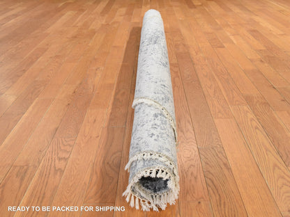 Persian Modern / Contemporary hand-knotted wool/silk rug in Gray, 7' x 7', SKU O078857 (view 9)