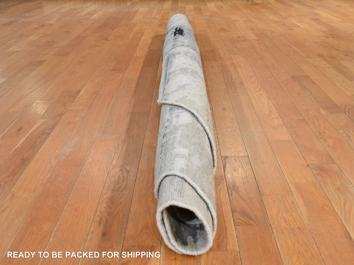 Modern / Contemporary hand-knotted wool/silk rug in Beige, 8' x 8', SKU O078862 (view 9)