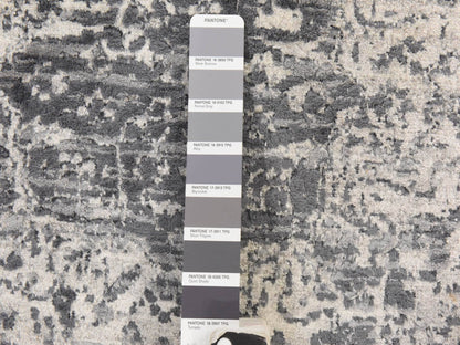 Persian Modern / Contemporary hand-knotted wool/silk rug in Gray, 8' x 8', SKU O078864 (view 5)