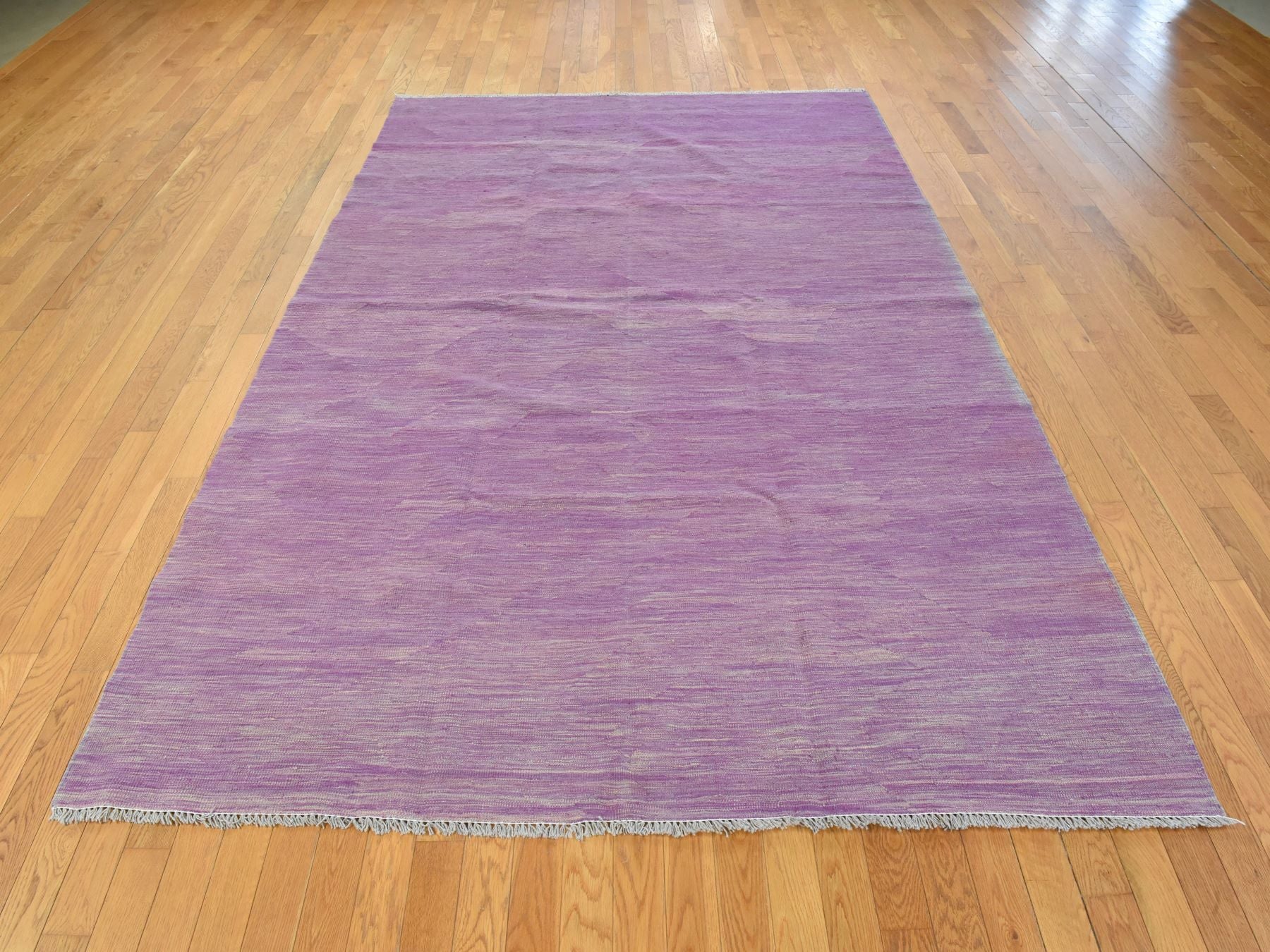 Kilim Flatweave hand-knotted wool rug in Purple, 6'8" x 9'8", SKU O078872 (view 3)