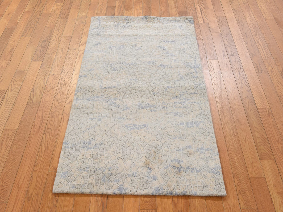 Modern / Contemporary hand-knotted wool/silk rug in Beige, 3' x 5', SKU O078886 (view 2)