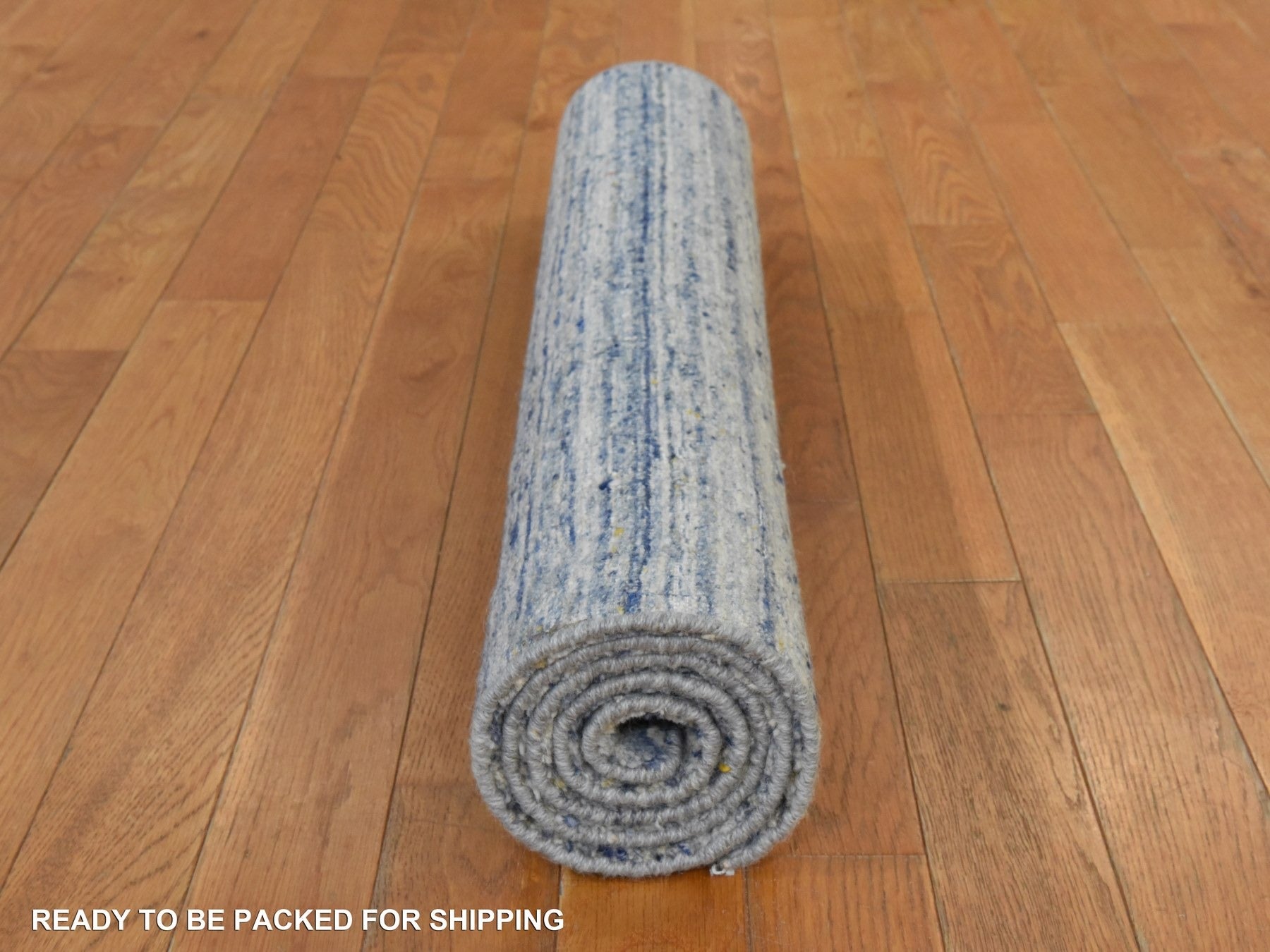 Modern / Contemporary hand-knotted wool rug in Blue, 3' x 5', SKU O078887 (view 7)