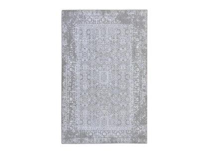 Modern / Contemporary hand-knotted wool/silk rug in Gray, 5'10" x 9'1", SKU O078893