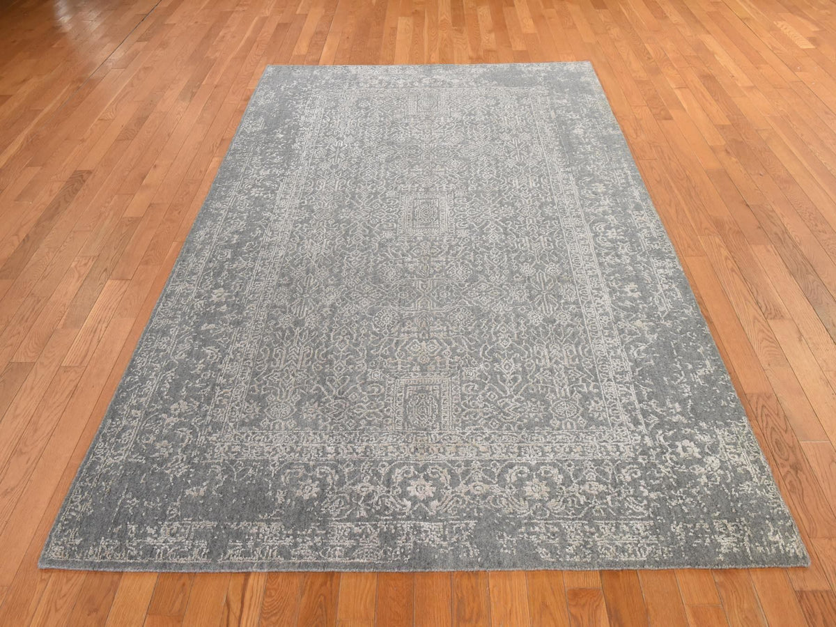 Modern / Contemporary hand-knotted wool/silk rug in Gray, 5'10" x 9'1", SKU O078893 (view 2)