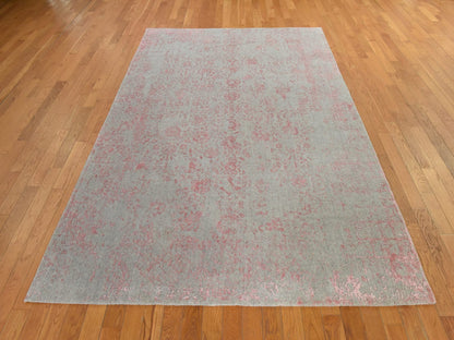 Transitional Transitional hand-knotted wool/silk rug in Pink, 6' x 9', SKU O078902 (view 2)