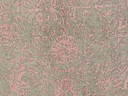 Transitional Transitional hand-knotted wool/silk rug in Pink, 6' x 9', SKU O078902 (view 5)