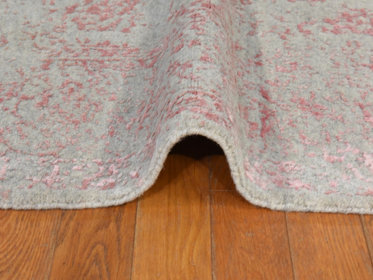 Transitional Transitional hand-knotted wool/silk rug in Pink, 6' x 9', SKU O078902 (view 9)