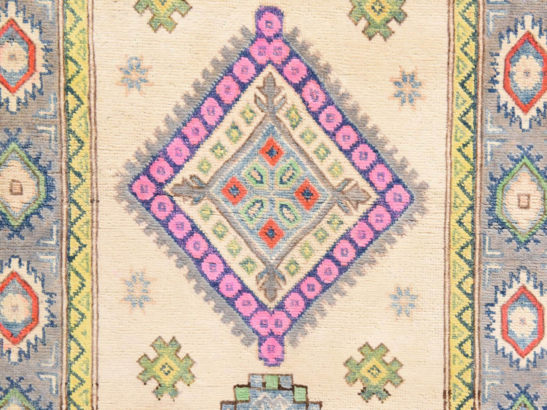 Kazak Khotan hand-knotted wool rug in Ivory, 3'1" x 4'9", SKU O078904 (view 3)