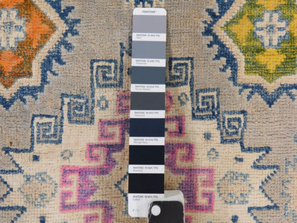 Kazak Kazak hand-knotted wool rug in Gray, 3'1" x 4'10", SKU O078906 (view 4)
