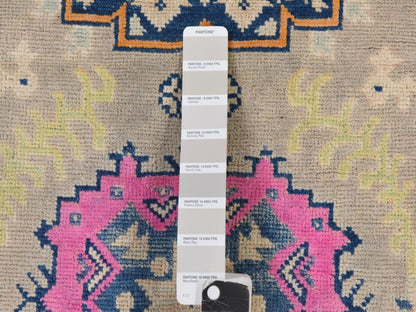 Kazak Kazak hand-knotted wool rug in Brown, 3'3" x 5', SKU O078907 (view 4)