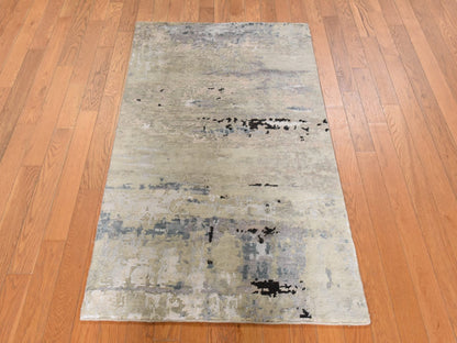 Modern / Contemporary hand-knotted wool/silk rug in Beige, 3' x 4'10", SKU O078920 (view 2)