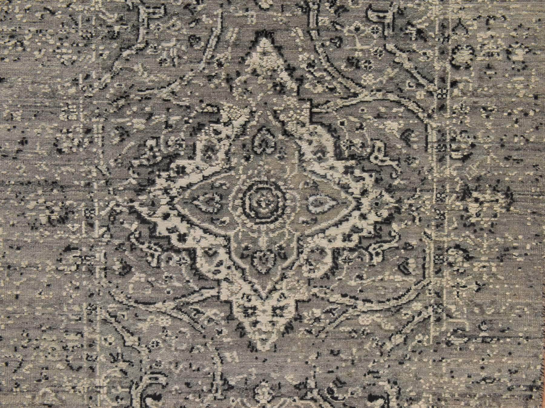 Persian Transitional hand-knotted wool/silk rug in Gray, 3'1" x 5'1", SKU O078922 (view 3)
