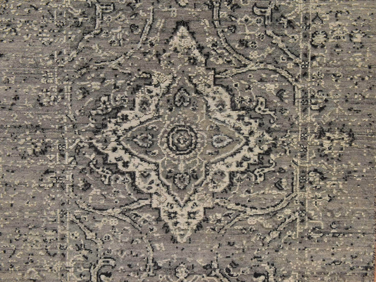 Persian Transitional hand-knotted wool/silk rug in Gray, 3'1" x 5'1", SKU O078922 (view 3)
