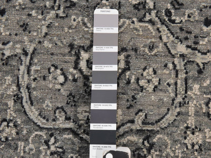 Persian Transitional hand-knotted wool/silk rug in Gray, 3'1" x 5'1", SKU O078922 (view 4)