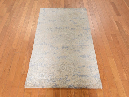 Modern / Contemporary hand-knotted wool/silk rug in Beige, 3' x 5', SKU O078926 (view 2)
