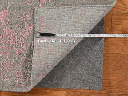Transitional Transitional hand-knotted wool/silk rug in Pink, 9' x 12', SKU O078933 (view 7)