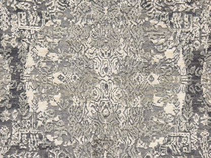 Transitional hand-knotted wool/silk rug in Gray, 4' x 4', SKU O078942 (view 3)