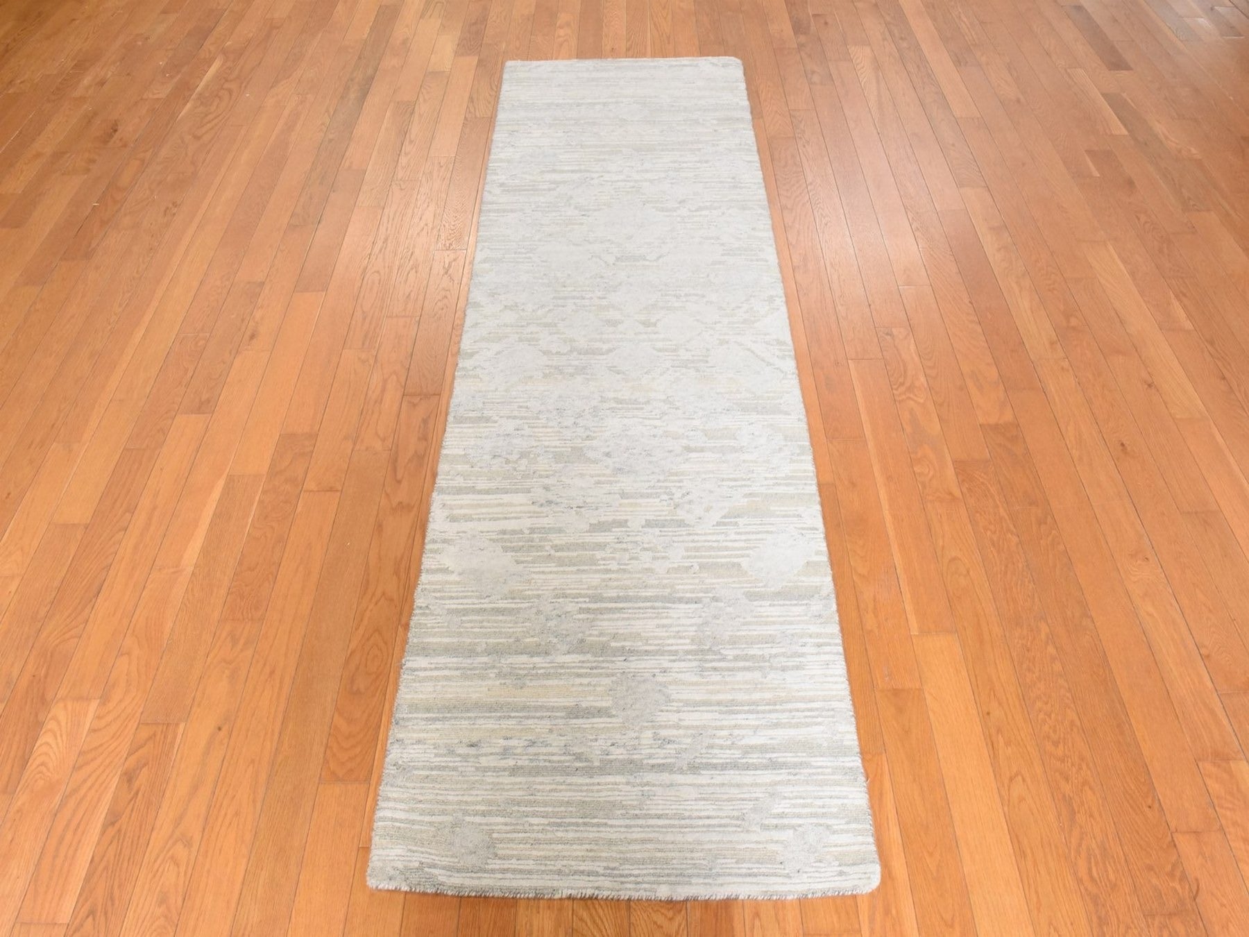 Modern / Contemporary hand-knotted wool runner in Gray, 2'6" x 8', SKU O078943 (view 2)