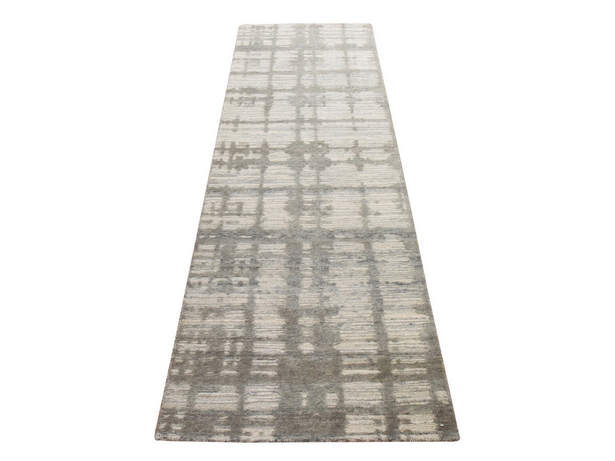 Modern / Contemporary hand-knotted wool runner in Ivory, 2'6" x 8', SKU O078944
