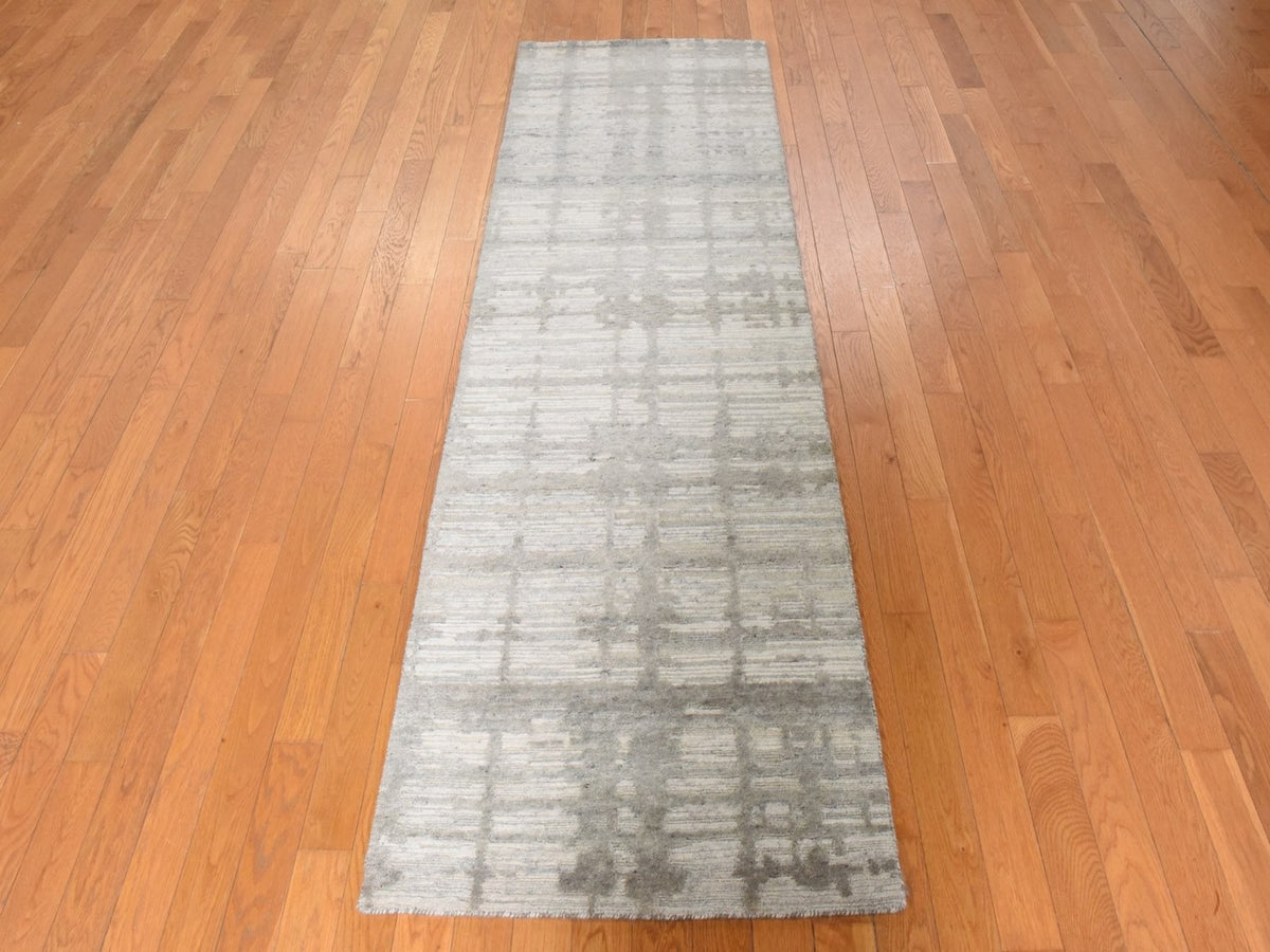 Modern / Contemporary hand-knotted wool runner in Ivory, 2'6" x 8', SKU O078944 (view 2)