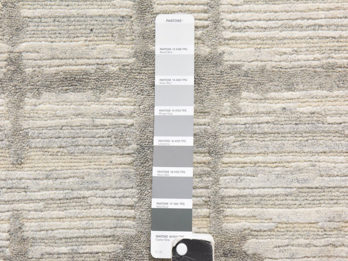 Modern / Contemporary hand-knotted wool runner in Ivory, 2'6" x 8', SKU O078944 (view 4)