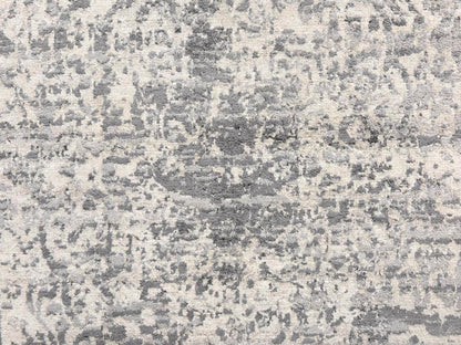 Persian Transitional hand-knotted wool/silk rug in Gray, 3' x 5'1", SKU O078951 (view 3)