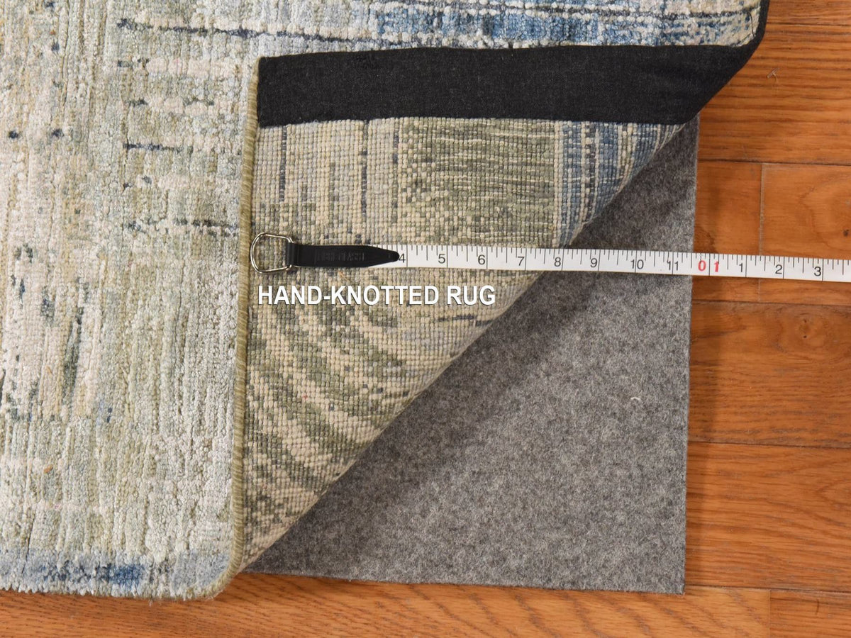 Modern / Contemporary hand-knotted wool/silk runner in Ivory, 2'6" x 8'6", SKU O078952 (view 5)