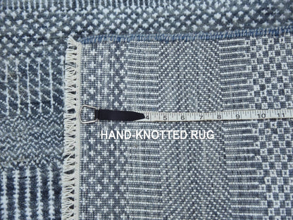 Grey 2'6" x 10'2" Modern / Contemporary Hand knotted Wool/Silk Rug - Sku: O079130