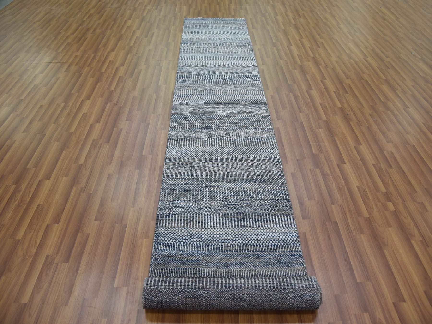 Gabbeh Modern / Contemporary hand-knotted wool/silk runner in Gray, 2'7" x 14' — SKU O079136 (view 2)