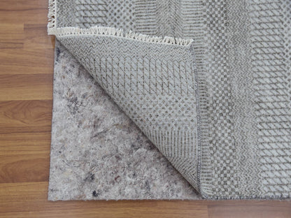 Gabbeh Modern / Contemporary hand-knotted wool/silk runner in Gray, 2'6" x 10'1" — SKU O079137 (view 3)