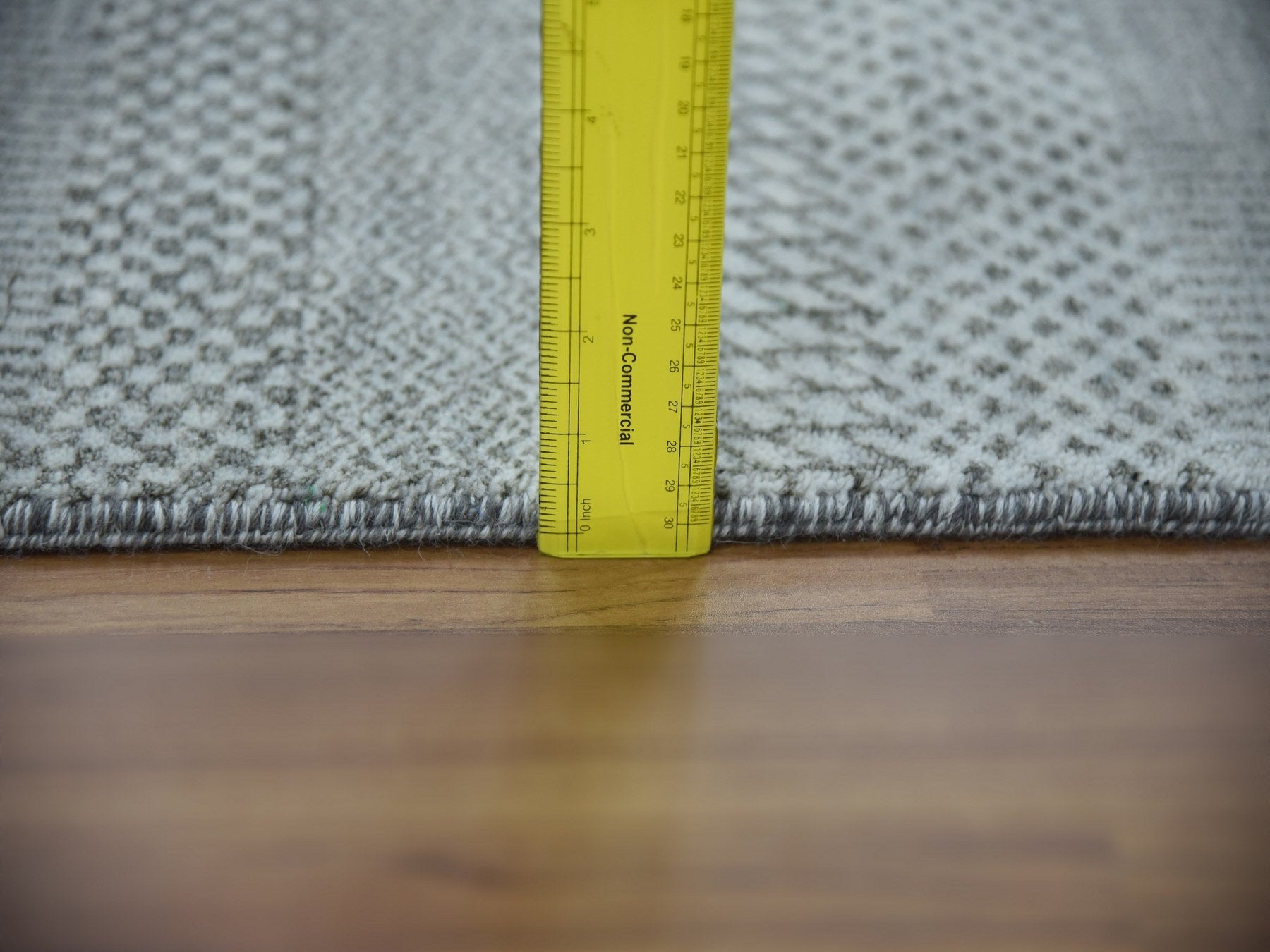 Gabbeh Modern / Contemporary hand-knotted wool/silk runner in Gray, 2'6" x 10'1" — SKU O079137 (view 6)