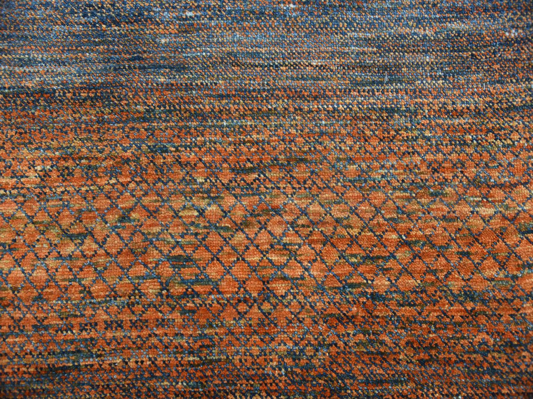 Modern / Contemporary hand-knotted wool rug in Orange, 10' x 14'5" — SKU O079171 (view 8)