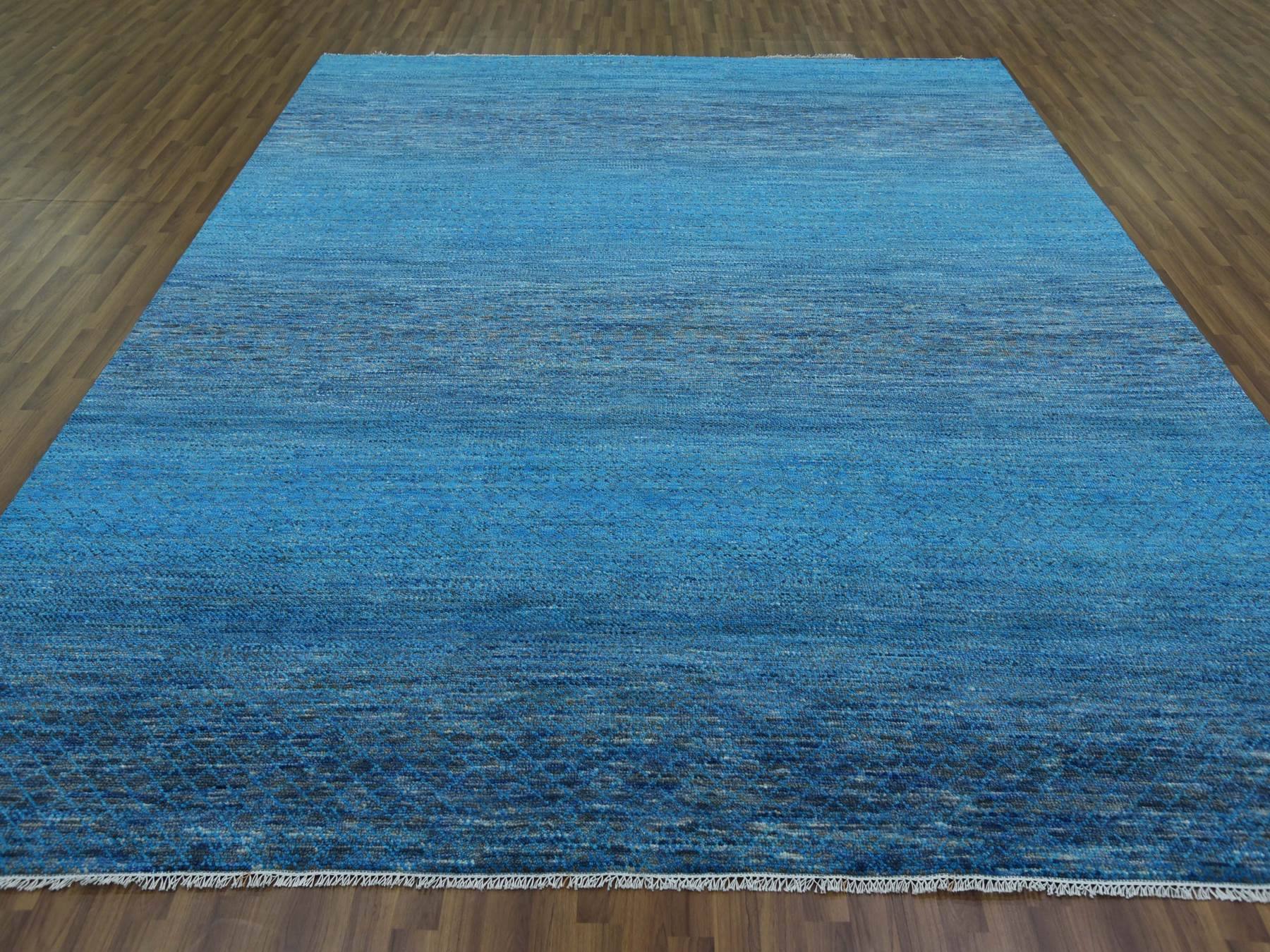 Modern / Contemporary hand-knotted wool rug in Blue, 9'1" x 11'10" — SKU O079221 (view 2)