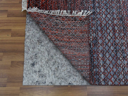 Modern / Contemporary hand-knotted wool rug in Red, 9'1" x 12'1" — SKU O079238 (view 4)