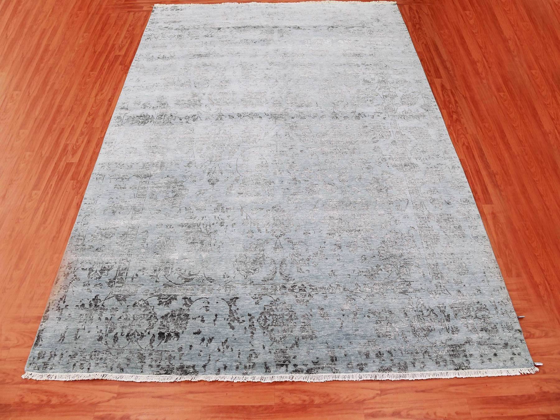 Tabriz Transitional hand-knotted wool/silk rug in Gray, 8'10" x 11'9" — SKU O079278 (view 2)