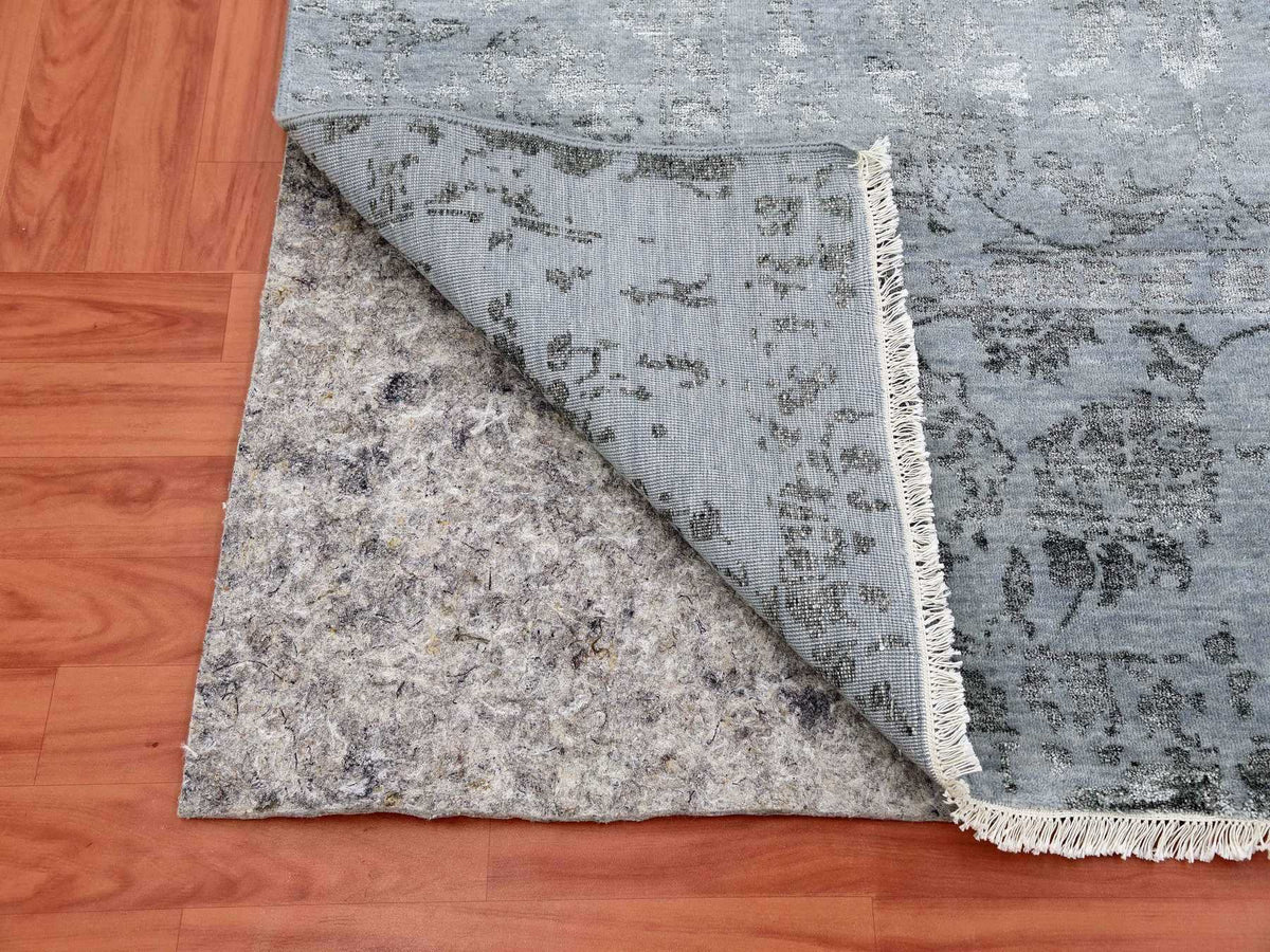 Tabriz Transitional hand-knotted wool/silk rug in Gray, 8'10" x 11'9" — SKU O079278 (view 4)
