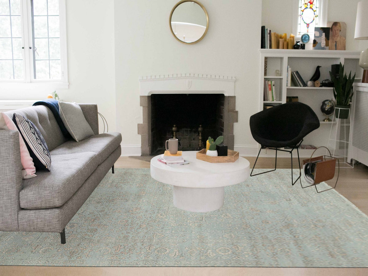 Serapi Heriz hand-knotted wool/silk rug in Gray, 9' x 12' — SKU O079285 (view 2)