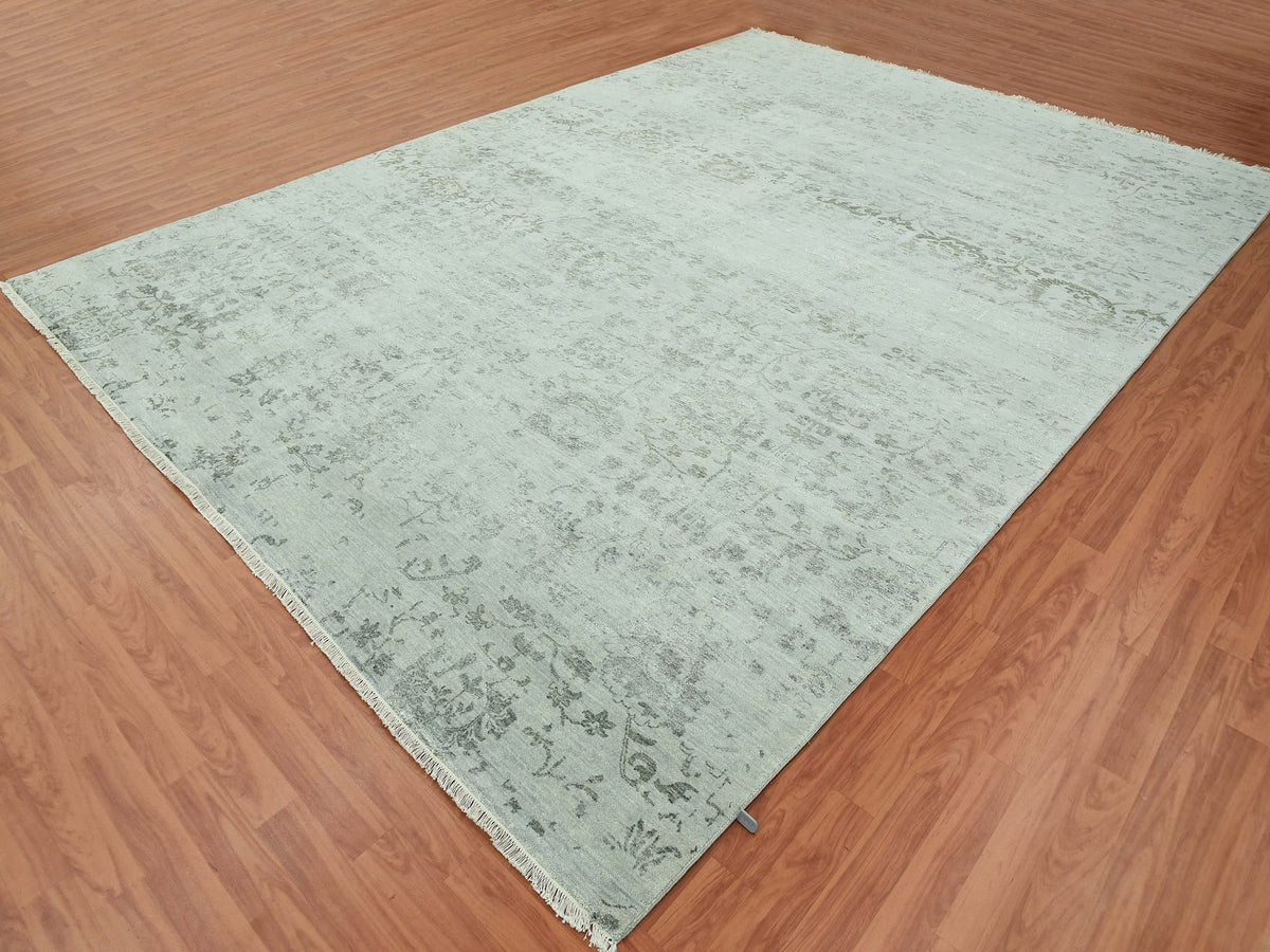 Modern / Contemporary hand-knotted wool/silk rug in Gray, 9'9" x 13'7" — SKU O079289 (view 3)