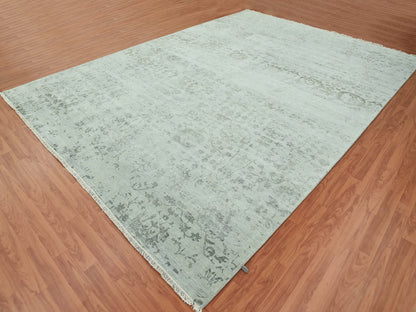 Modern / Contemporary hand-knotted wool/silk rug in Gray, 9'9" x 13'7" — SKU O079289 (view 3)