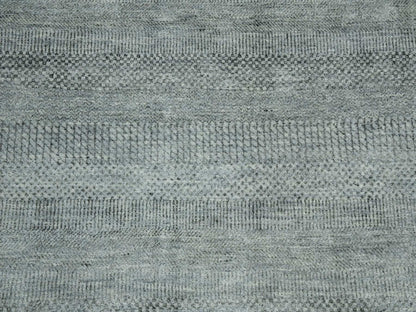 Modern / Contemporary hand-knotted wool/silk rug in Gray, 8' x 10' — SKU O079315 (view 9)