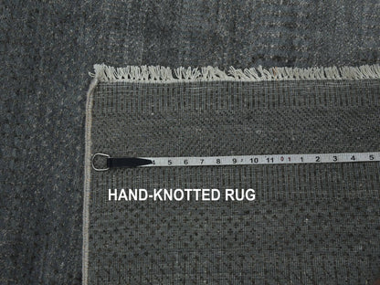 Modern / Contemporary hand-knotted wool/silk rug in Gray, 5'1" x 7'1" — SKU O079334 (view 7)