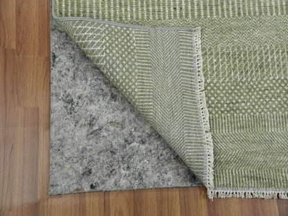 Green 3'0" x 5'3" Modern / Contemporary Hand knotted Wool/Silk Rug - Sku: O079354