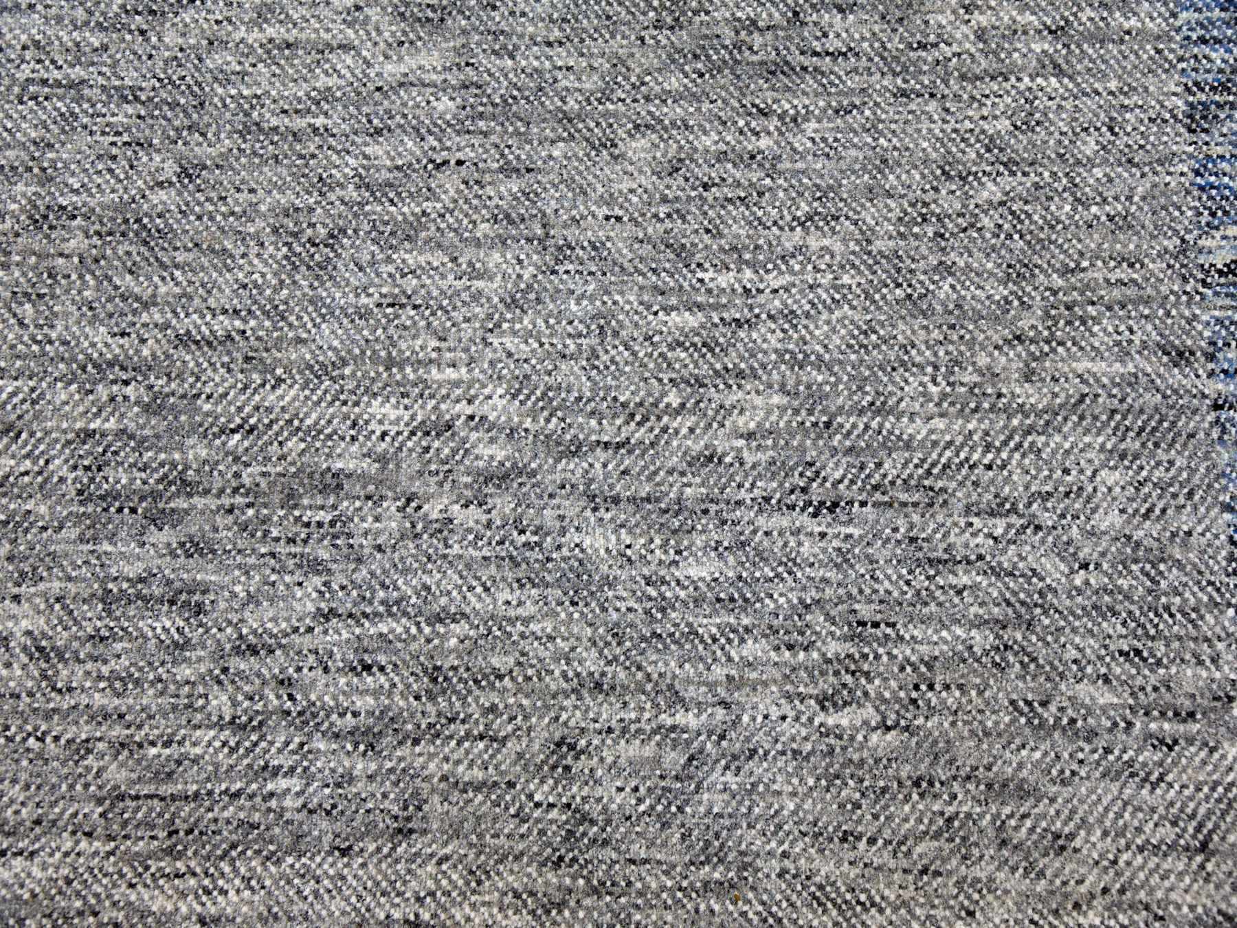 Modern / Contemporary hand-knotted wool rug in Gray, 9' x 12'1" — SKU O079381 (view 8)