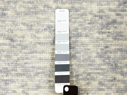 Modern / Contemporary hand-knotted wool rug in Gray, 11'10" x 15'2" — SKU O079399 (view 7)